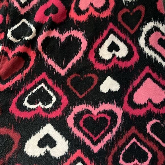 LuLaRoe Heart Leggings - Picture 2 of 3